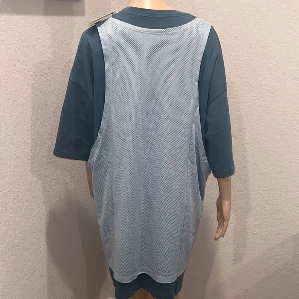 Nwt Jordan Women's Midi Dress in dark Teal and Light teal - Picture 2 of 9